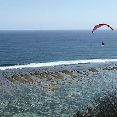 Indigo Dream Surf & Holiday Retreat Uluwatu Exterior foto